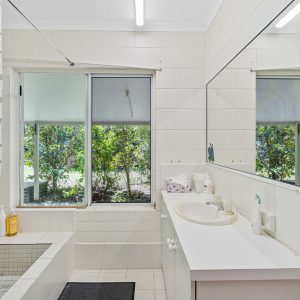 18 Caribbean Street, Holloways Beach, QLD 4878 AUS