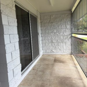 2/2-4 Bosanko Street, Manunda, QLD 4870 AUS