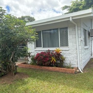 2/2-4 Bosanko Street, Manunda, QLD 4870 AUS