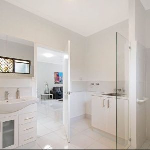 19/21-31 Poinciana Street, Holloways Beach, QLD 4878 AUS