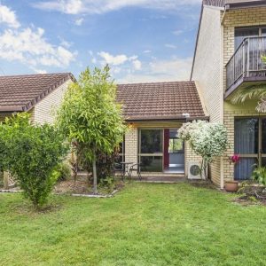 19/21-31 Poinciana Street, Holloways Beach, QLD 4878 AUS