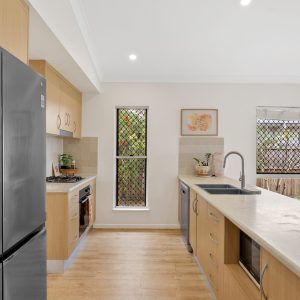 22 Rockingham Parade, Smithfield, QLD 4878 AUS