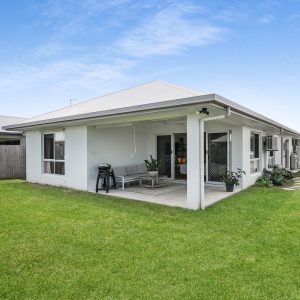 22 Rockingham Parade, Smithfield, QLD 4878 AUS