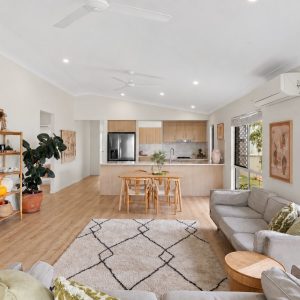 22 Rockingham Parade, Smithfield, QLD 4878 AUS