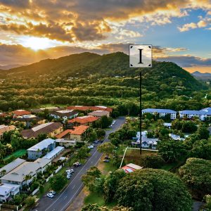 384 McLeod Street, Cairns North, QLD 4870 AUS