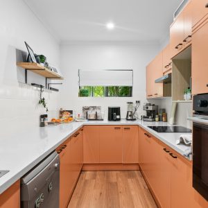 22 Baronia Crescent, Holloways Beach, QLD 4878 AUS