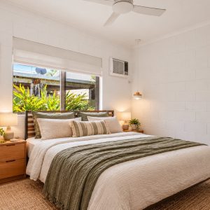 22 Baronia Crescent, Holloways Beach, QLD 4878 AUS