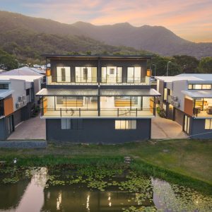 13 Wakepark Lane, Smithfield, QLD 4878 AUS