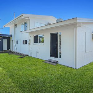 3 Ash Street, Holloways Beach, QLD 4878 AUS
