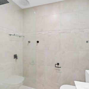 3 Lagoon Drive, Trinity Beach, QLD 4879 AUS