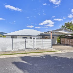 3 Lagoon Drive, Trinity Beach, QLD 4879 AUS