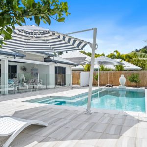 3 Lagoon Drive, Trinity Beach, QLD 4879 AUS