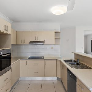40 Timberlea Drive East, Bentley Park, QLD 4869 AUS