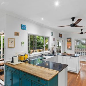 24 Mornington Street, Kewarra Beach, QLD 4879 AUS