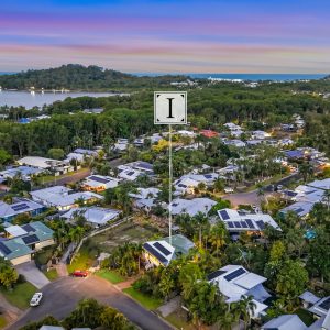 24 Mornington Street, Kewarra Beach, QLD 4879 AUS