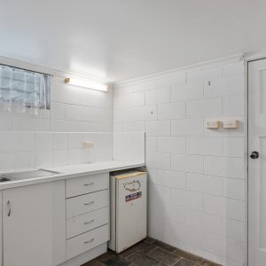 18 Bolton Street, Whitfield, QLD 4870 AUS
