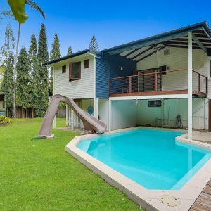 18 Bolton Street, Whitfield, QLD 4870 AUS