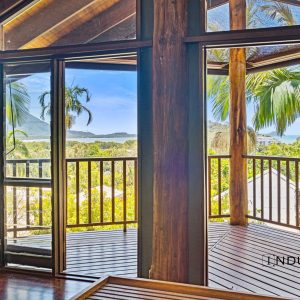 8 Trinidad Close, Trinity Beach, QLD 4879 AUS