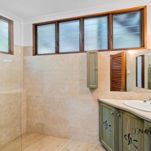 8 Trinidad Close, Trinity Beach, QLD 4879 AUS