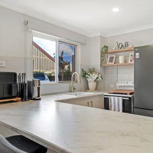 1/8 Short Street, Redlynch, QLD 4870 AUS