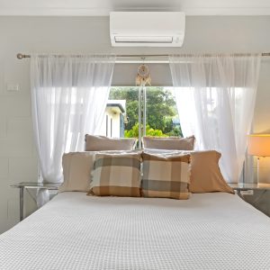 1/8 Short Street, Redlynch, QLD 4870 AUS