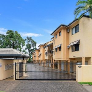 6/2-4 McGuigan Street, Earlville, QLD 4870 AUS