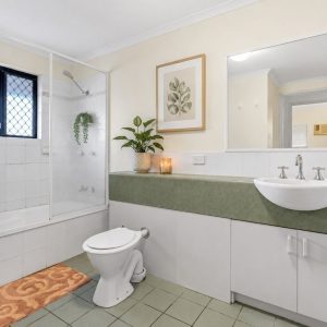 6/2-4 McGuigan Street, Earlville, QLD 4870 AUS