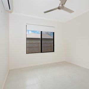 27 Disney Street, White Rock, QLD 4868 AUS