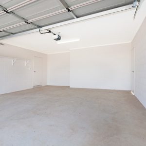 27 Disney Street, White Rock, QLD 4868 AUS