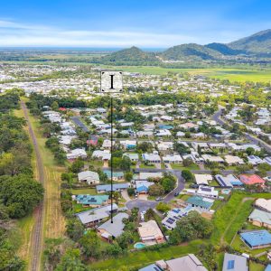 12 Acmena Close, Redlynch, QLD 4870 AUS