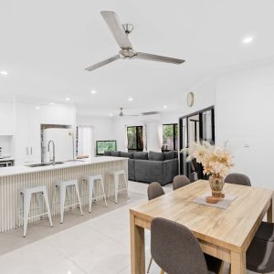 12 Acmena Close, Redlynch, QLD 4870 AUS