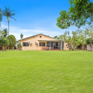 12 Acmena Close, Redlynch, QLD 4870 AUS
