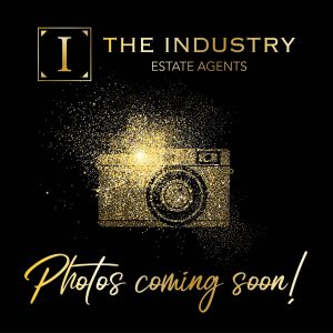76A Cochrane Street, Mooroobool, QLD 4870 AUS